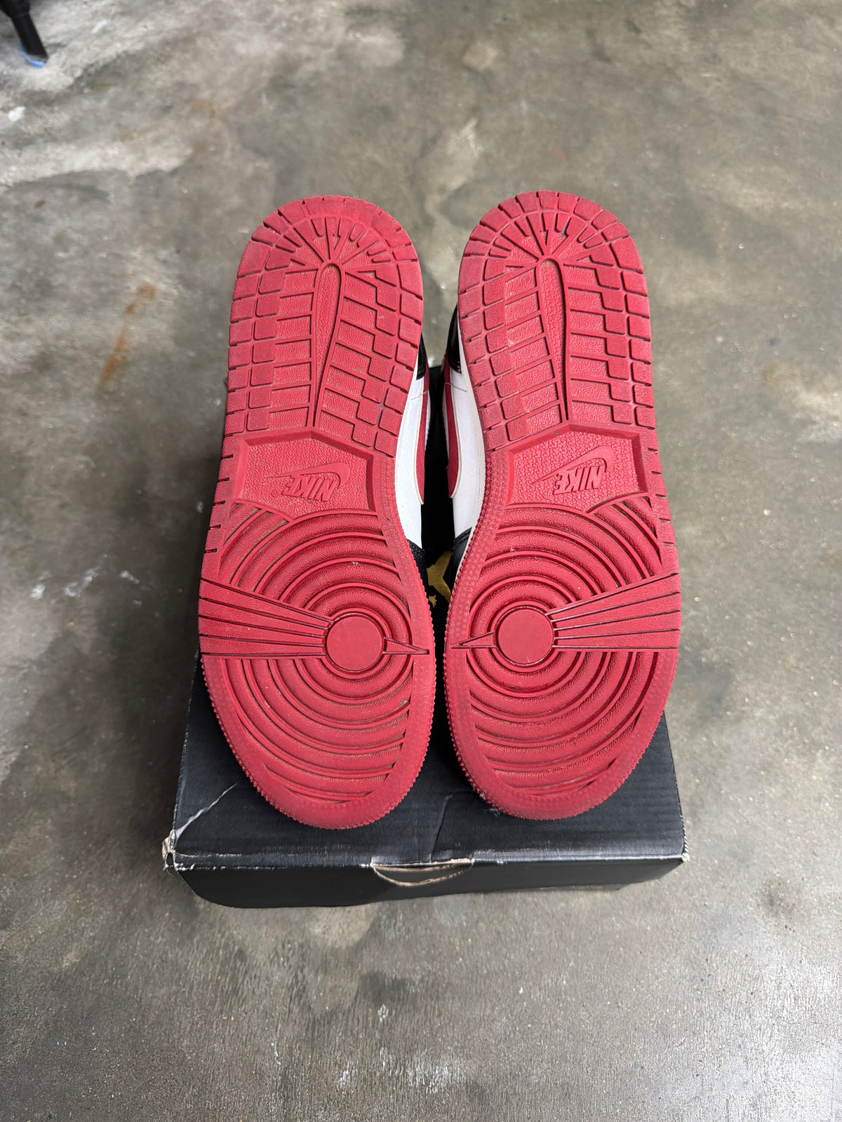 Jordan 1 Mid Gym Red - Gs Size 4.5y