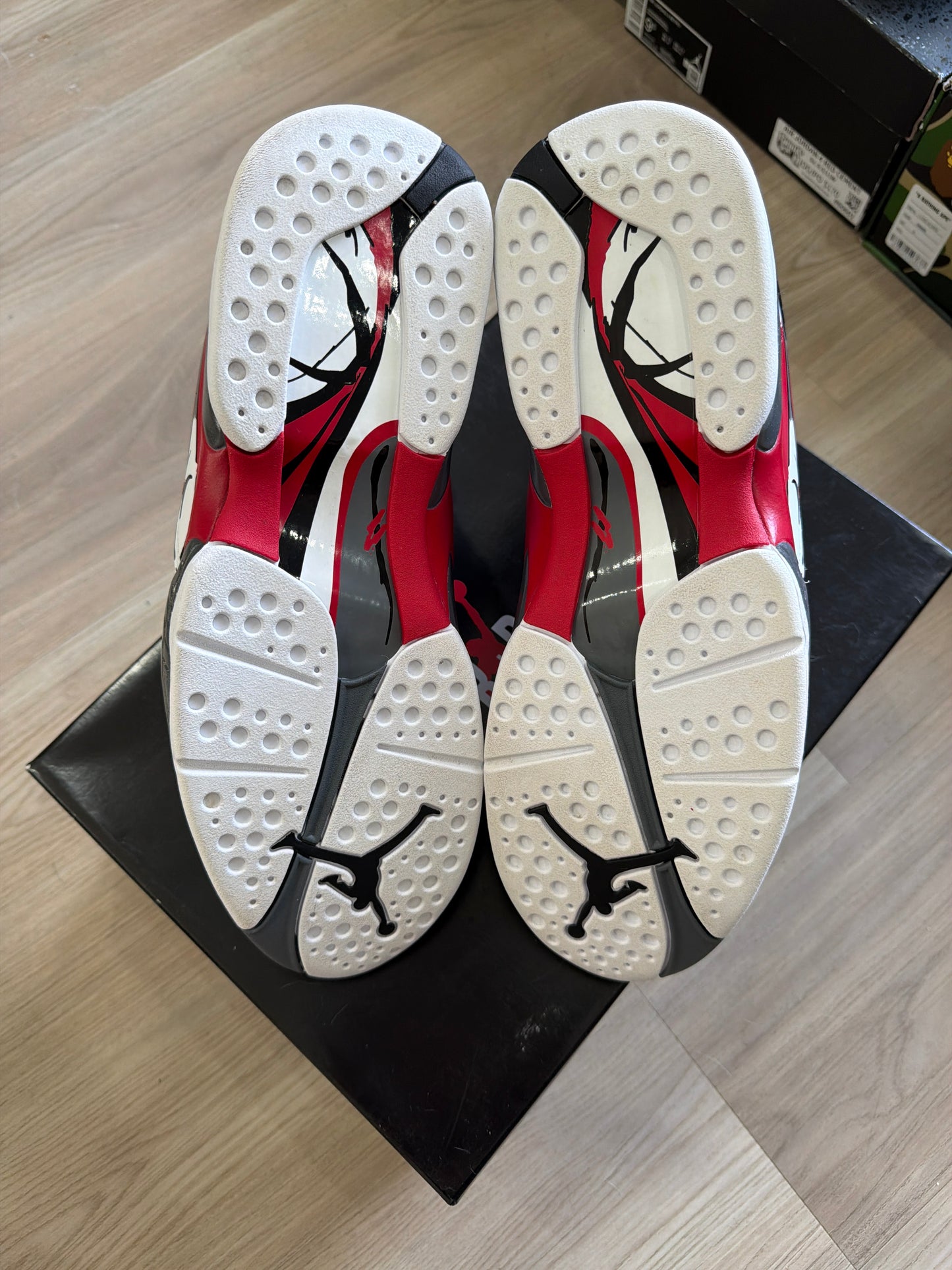(11.5m) Jordan 8 Bugs Bunny