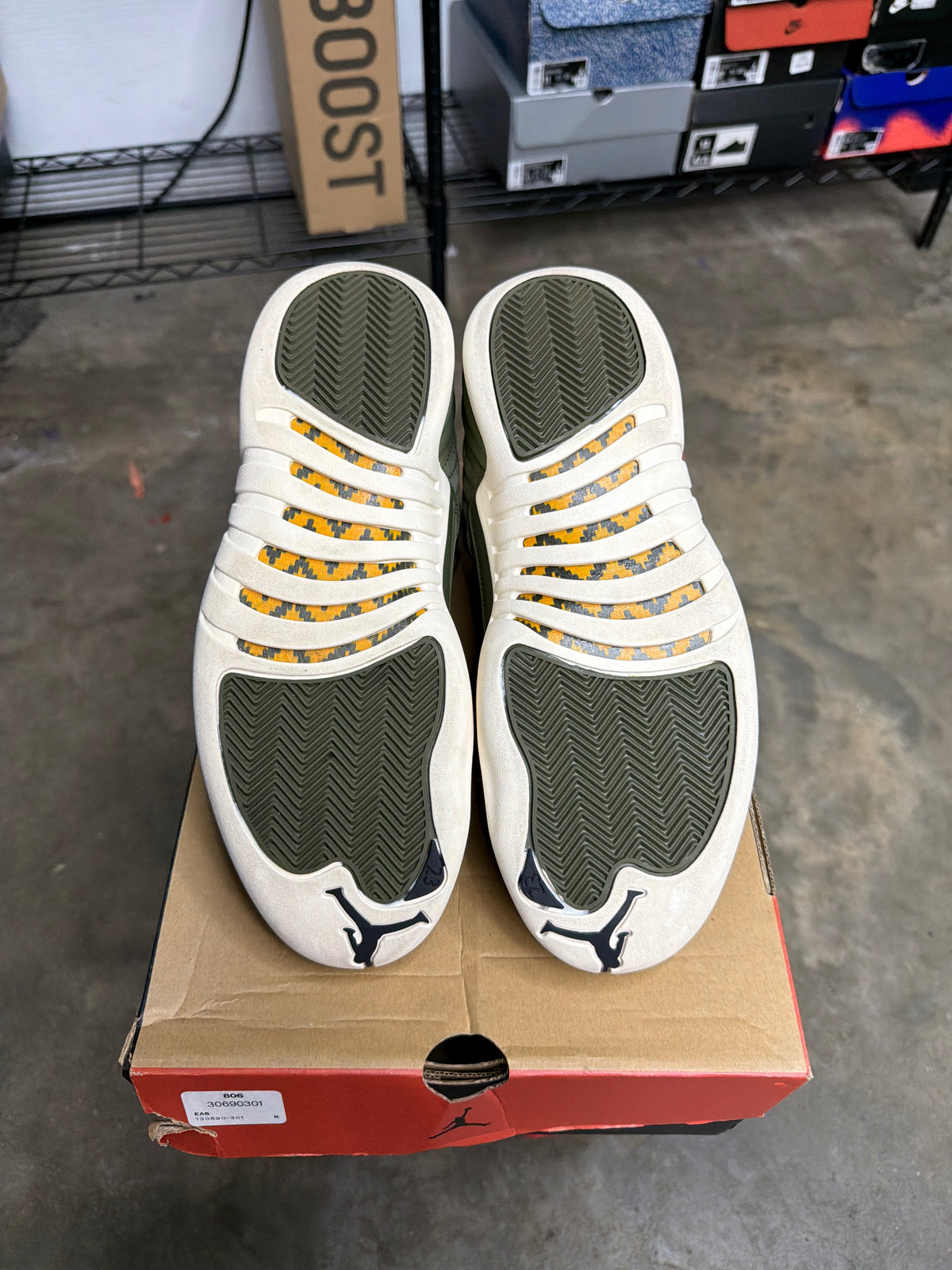 Air Jordan 12 Retro Chris Paul Class Of 2003 Olive Green - Men Size 8.5