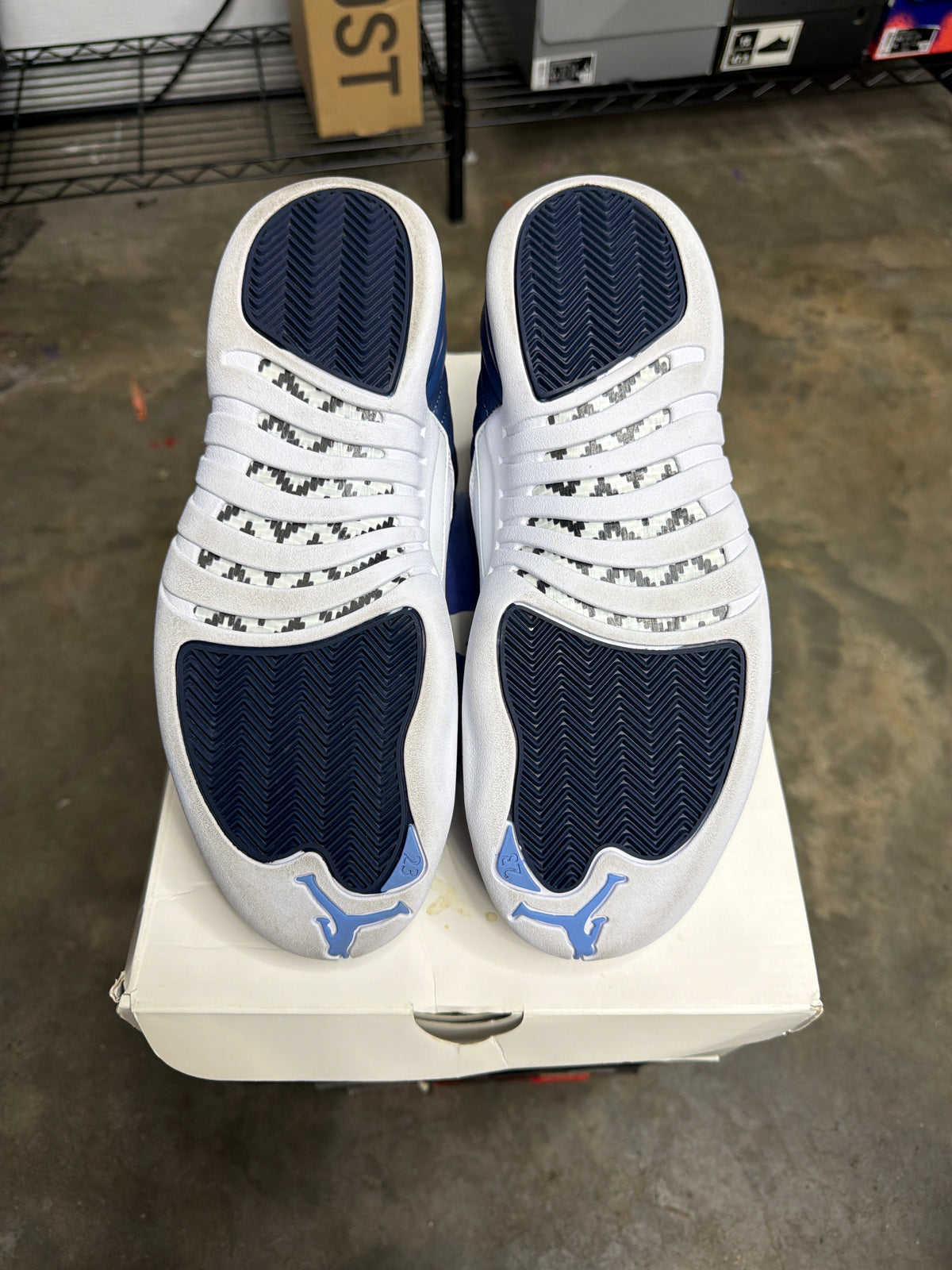 Air Jordan 12 Retro Indigo Blue - Mens Size 8.5