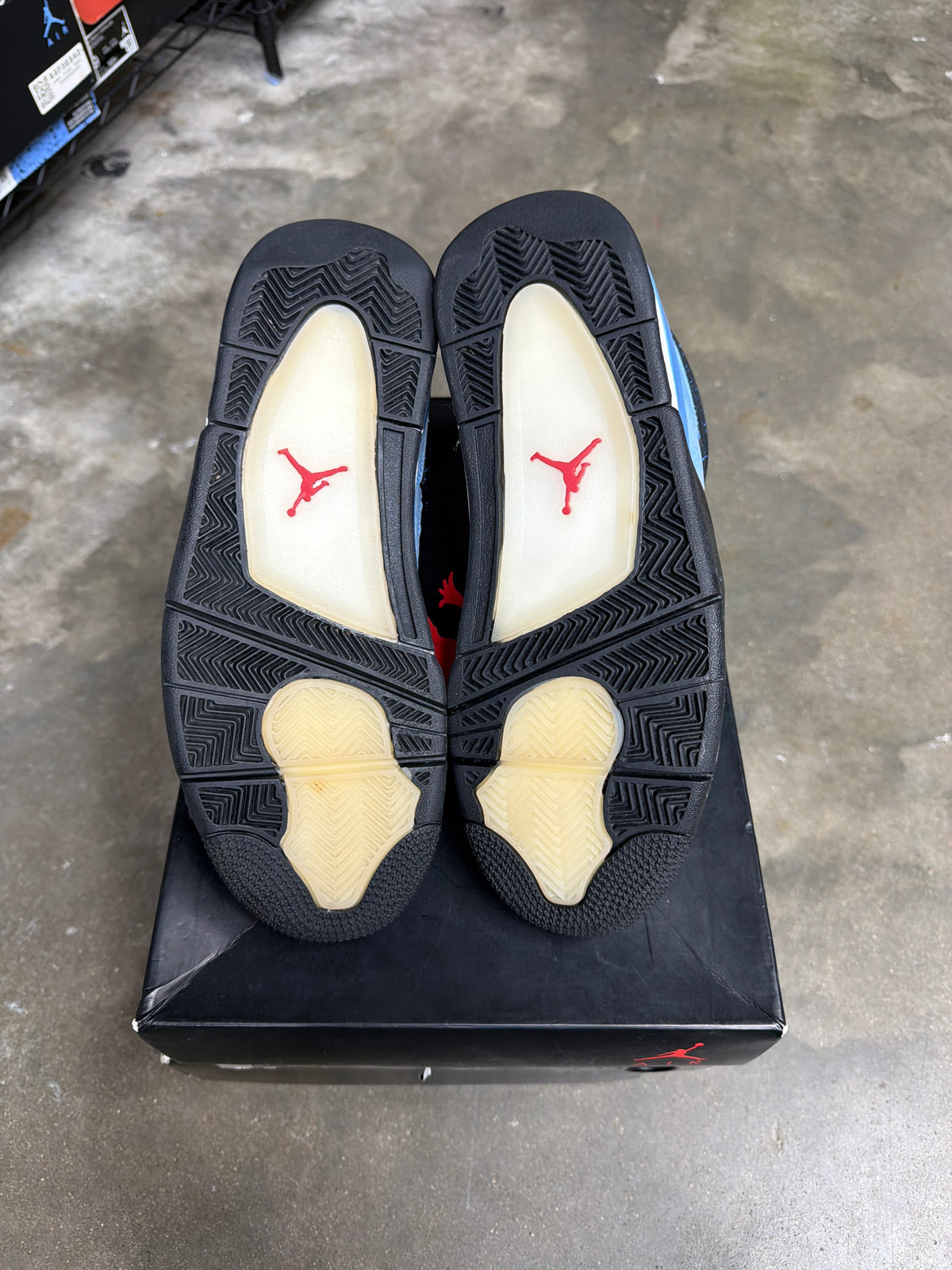 Jordan 4 Retro Cactus Jack - Men’s Size 8