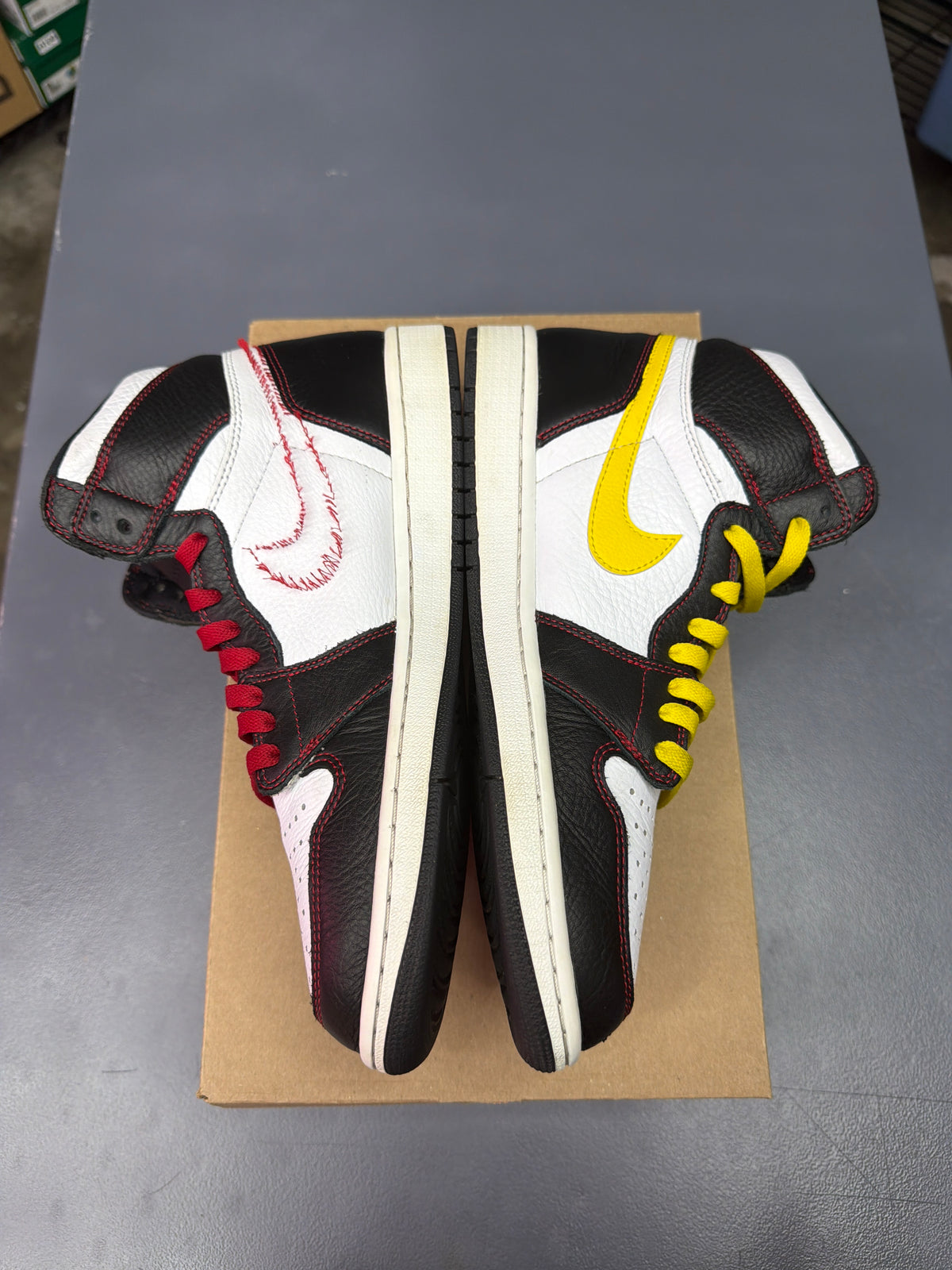 Air Jordan 1 Retro High Defiant White Black Gym Red - Men Size 10