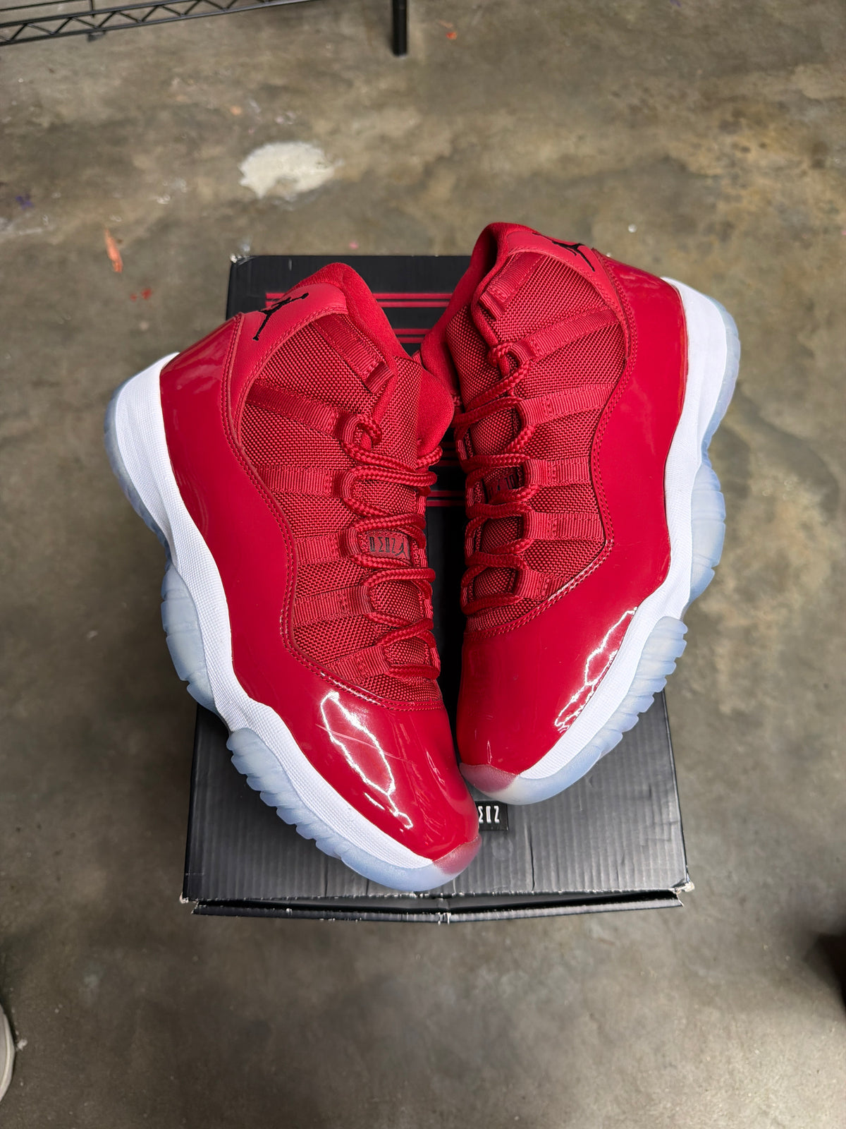 Air Jordan 11 High Retro Win Like 96 Red - Mens Size 8.5