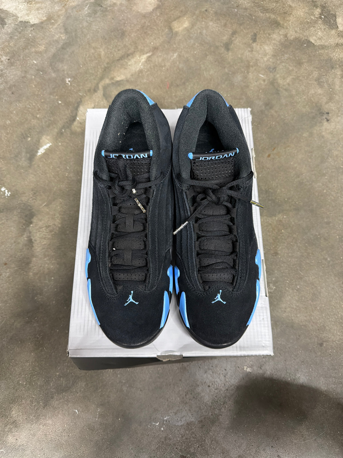 Jordan 14 Retro UNC - Mens Size 9.5