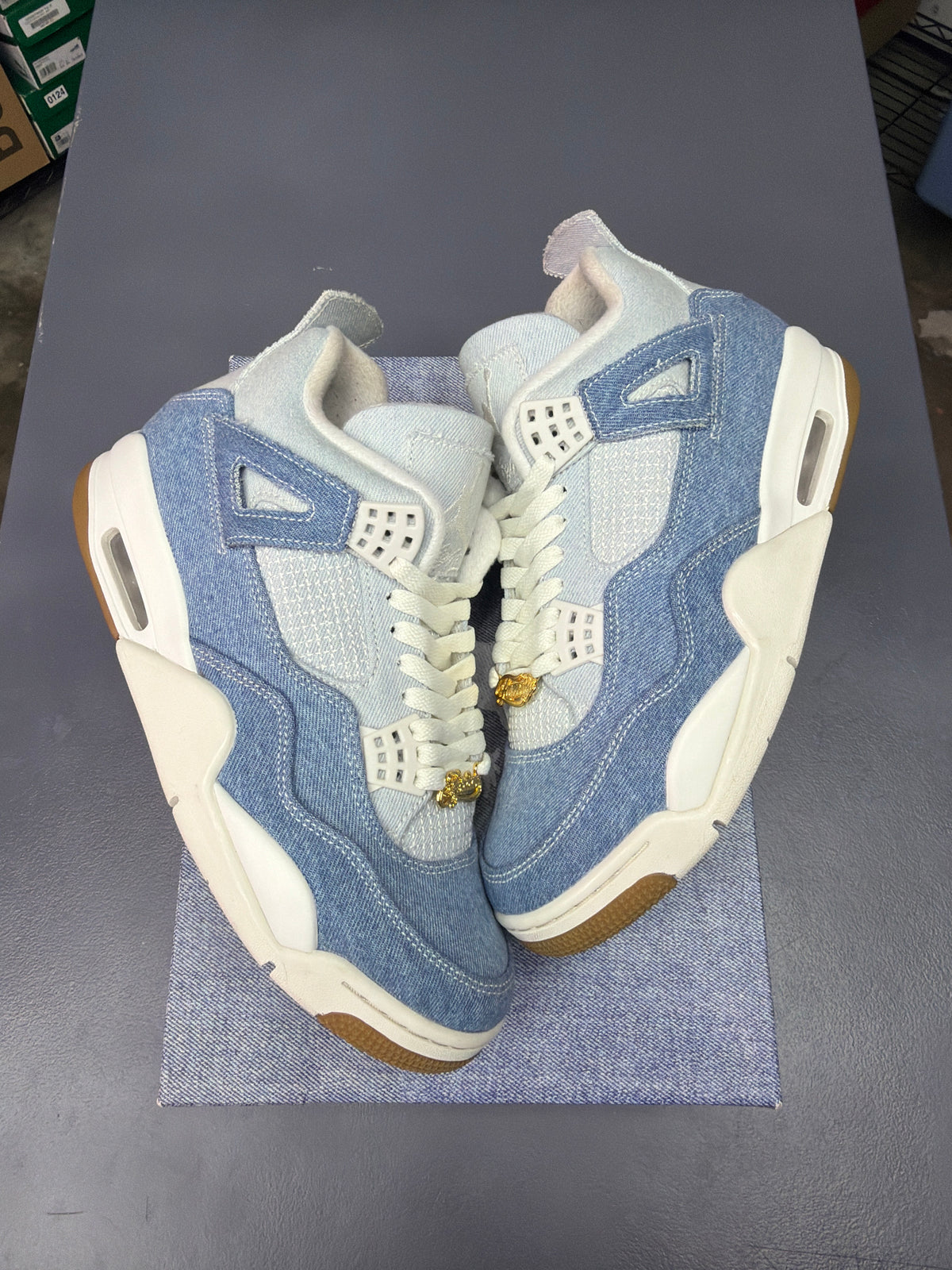 Jordan 4 Retro Denim Worn Blue - Men Size 8.5