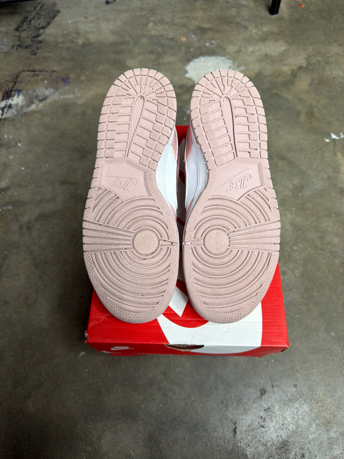 Nike Dunk Low Pink Velvet GS - Kid Size 5.5y