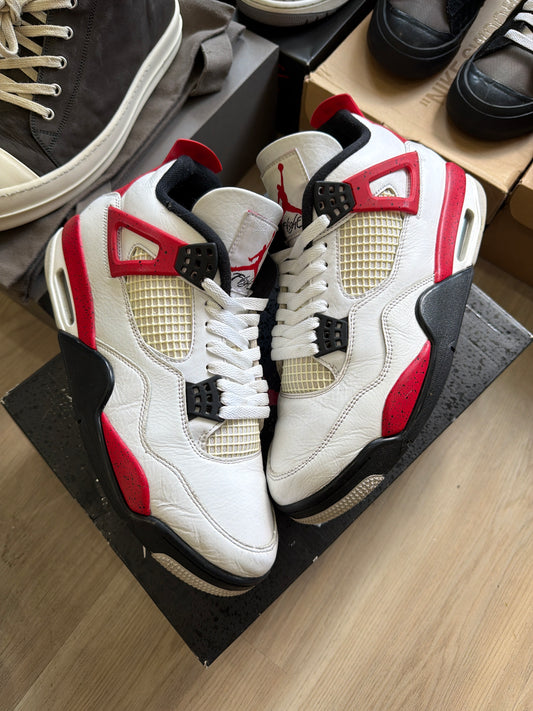 (9.5m) Jordan 4 Red Cement