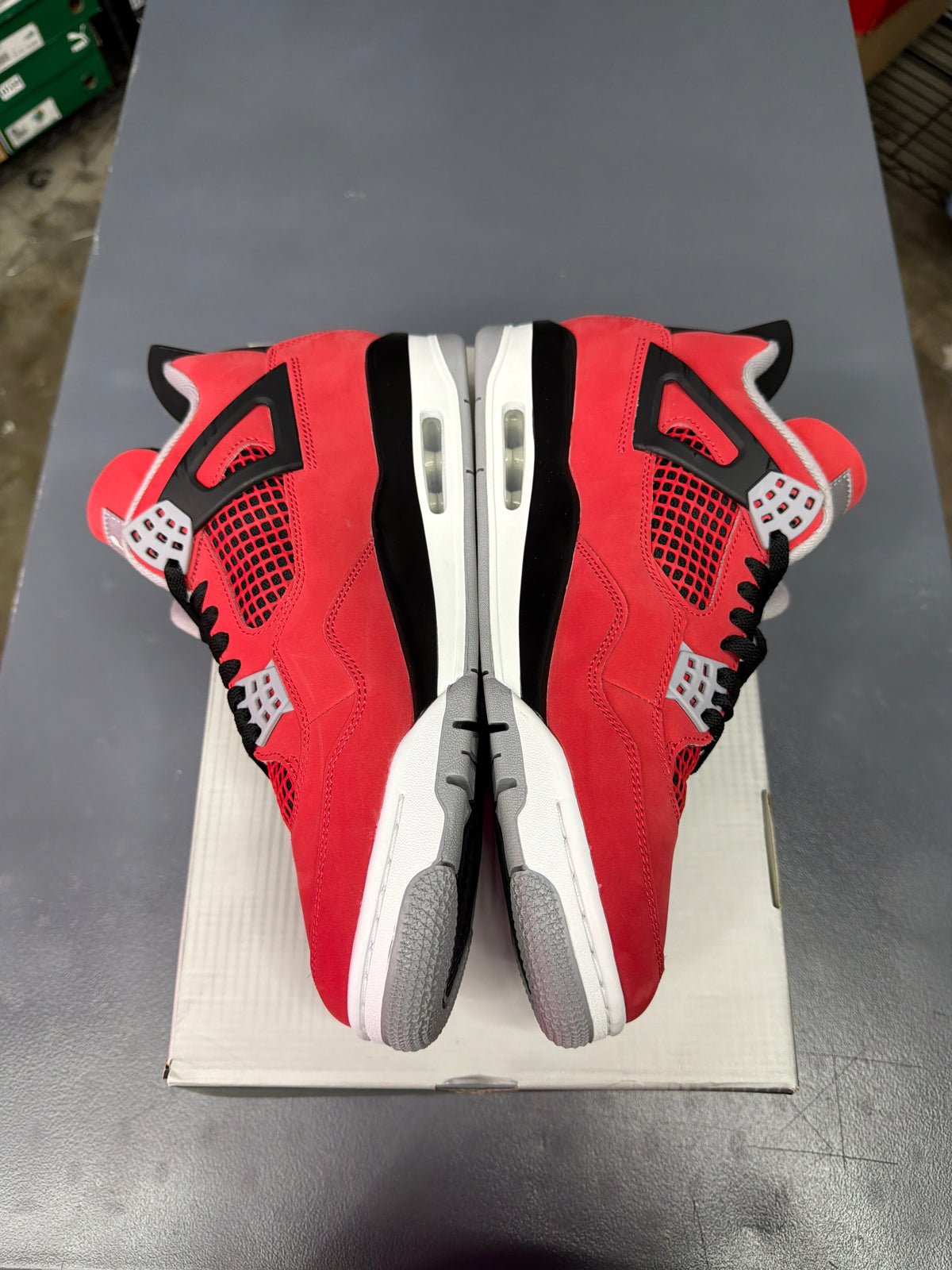Air Jordan 4 Retro Toro Red 2026 - Men Size 11