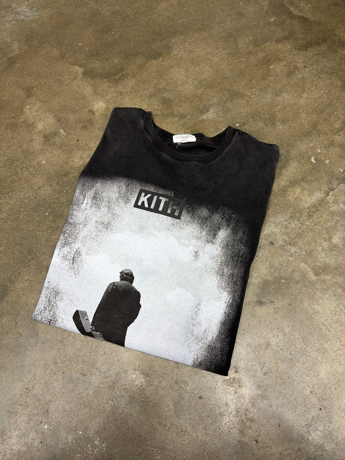 Kith x Cash - Men Size XL
