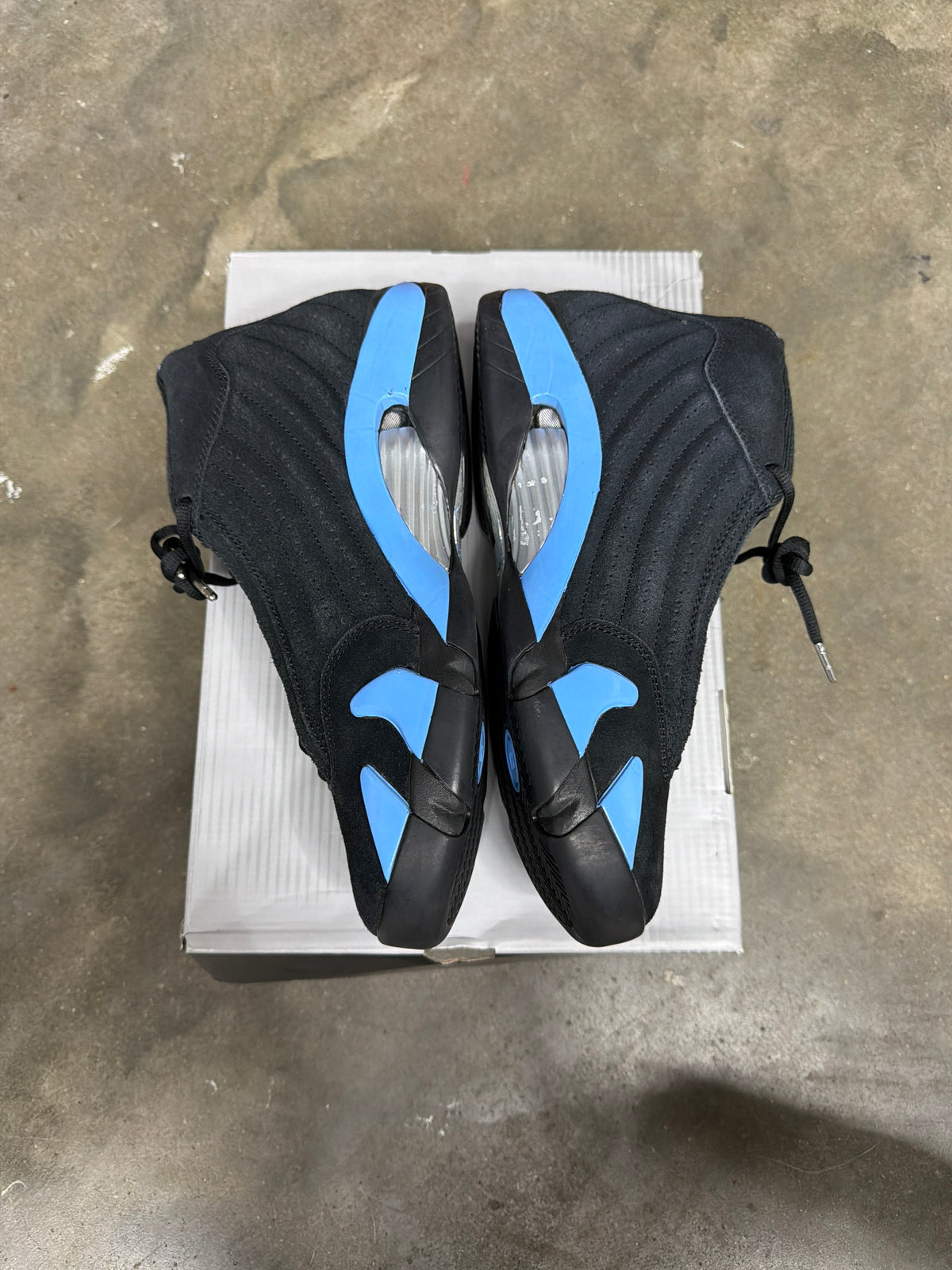 Jordan 14 Retro UNC - Mens Size 9.5