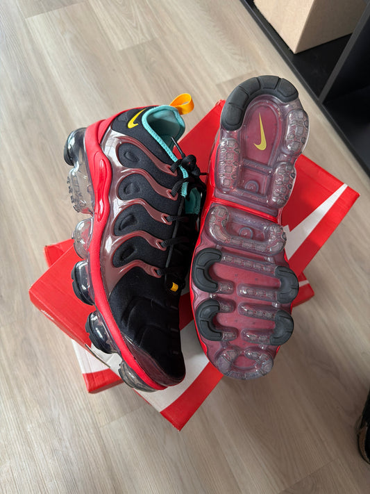 (13m Nike Airmax Plus Stained Glass