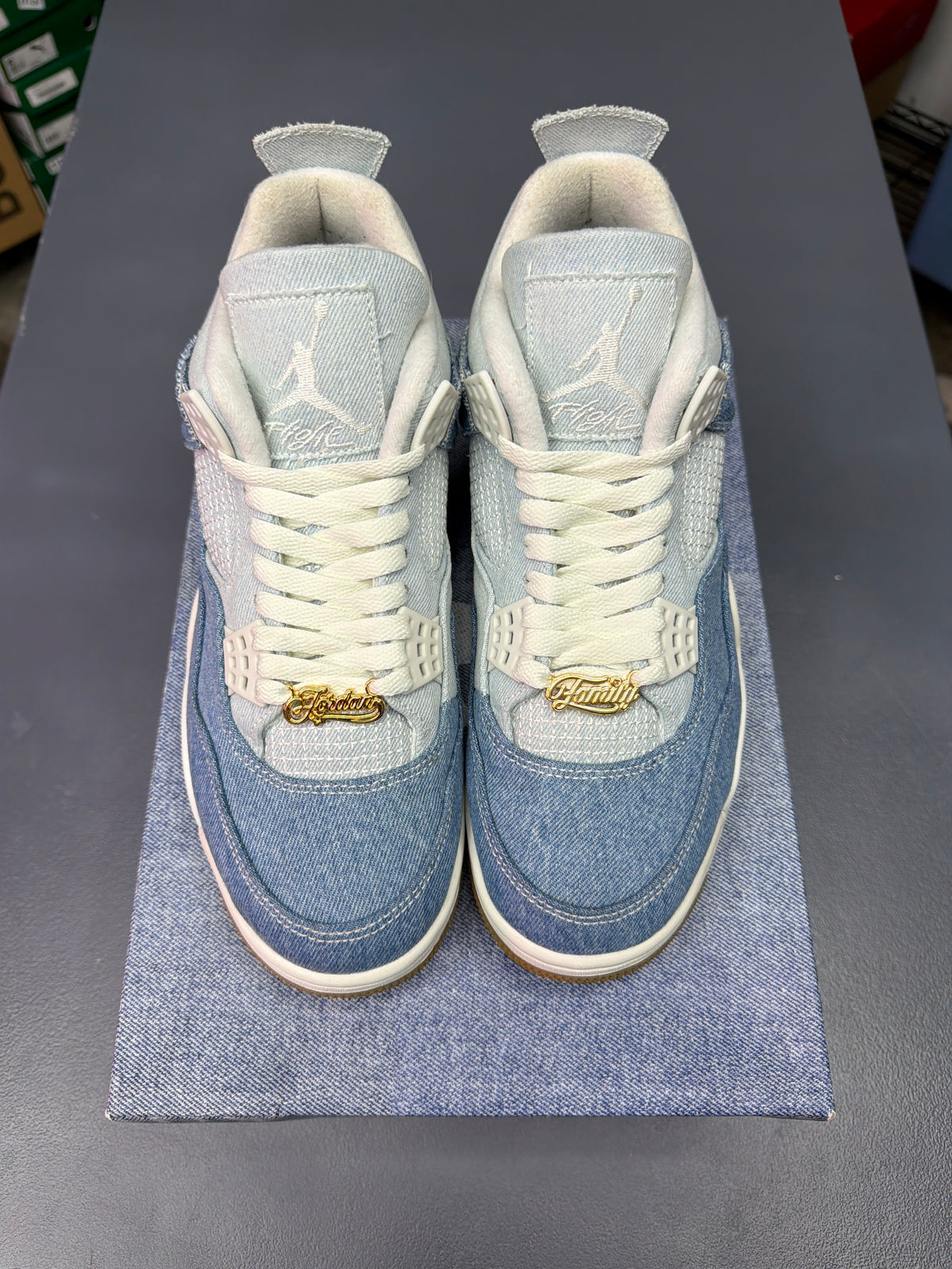 Jordan 4 Retro Denim Worn Blue - Men Size 8.5
