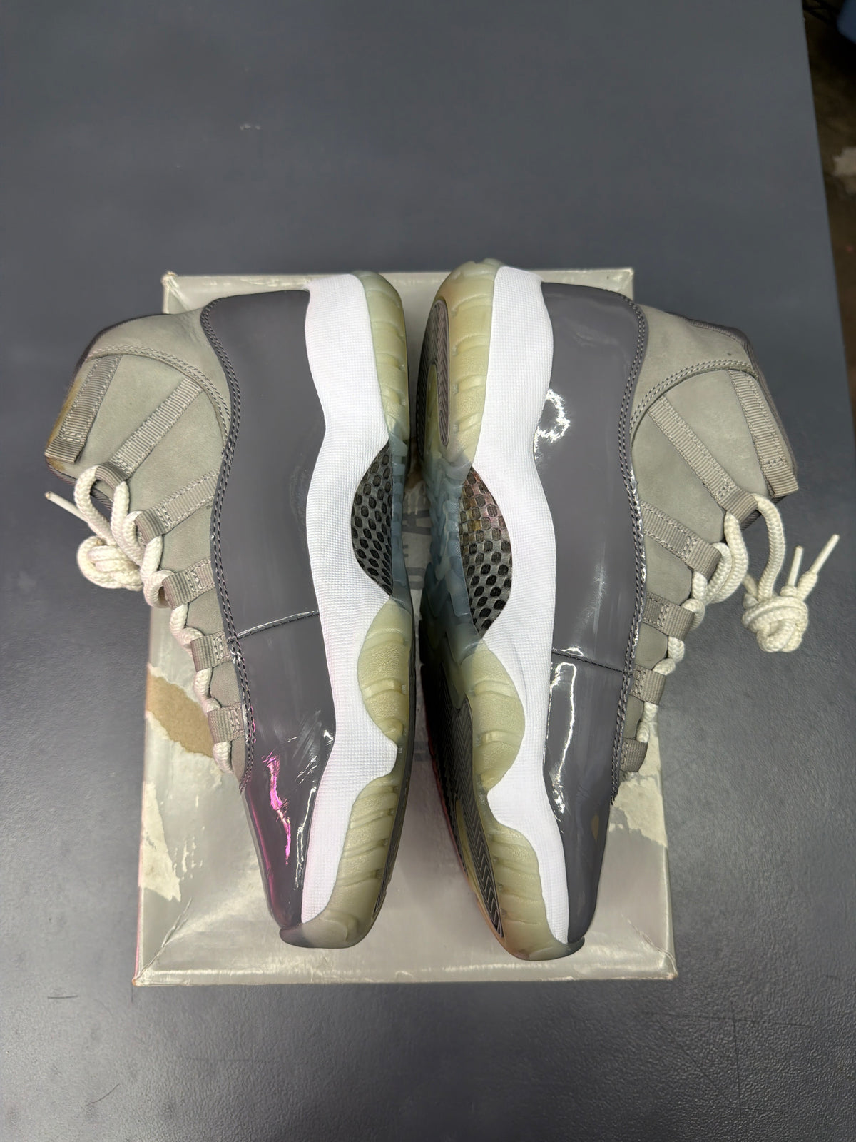 Jordan 11 Retro Cool Grey - Men Size 8.5