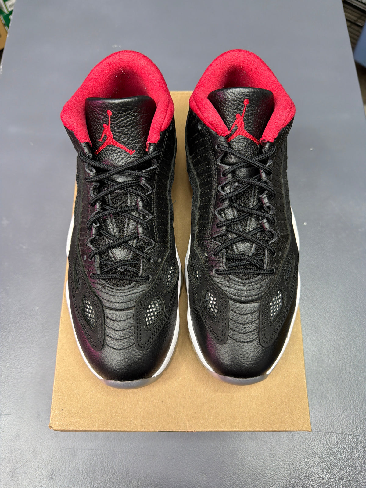 Jordan 11 Low Retro IE Bread - Men Size 8.5