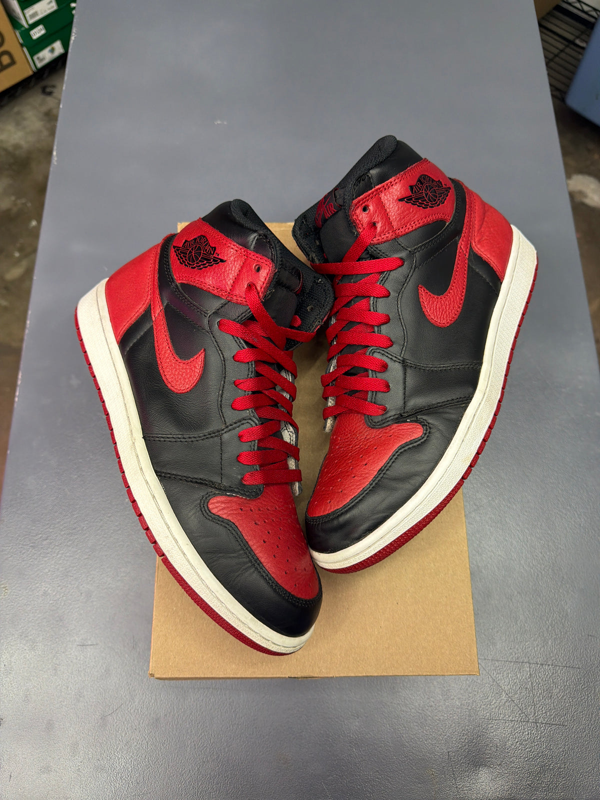 Jordan 1 High Bread Banned 2016 - Men Size 9.5