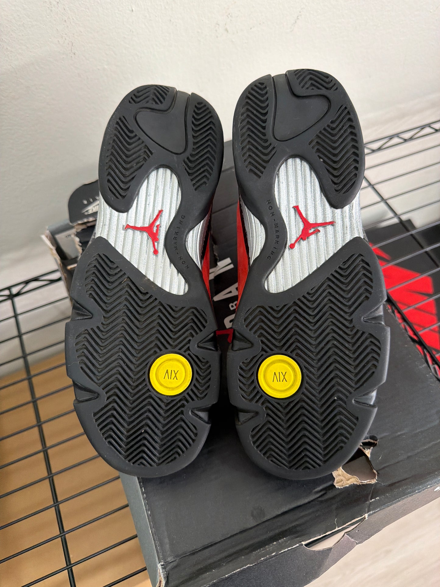 (4.5m) Jordan 14 Ferrari GS