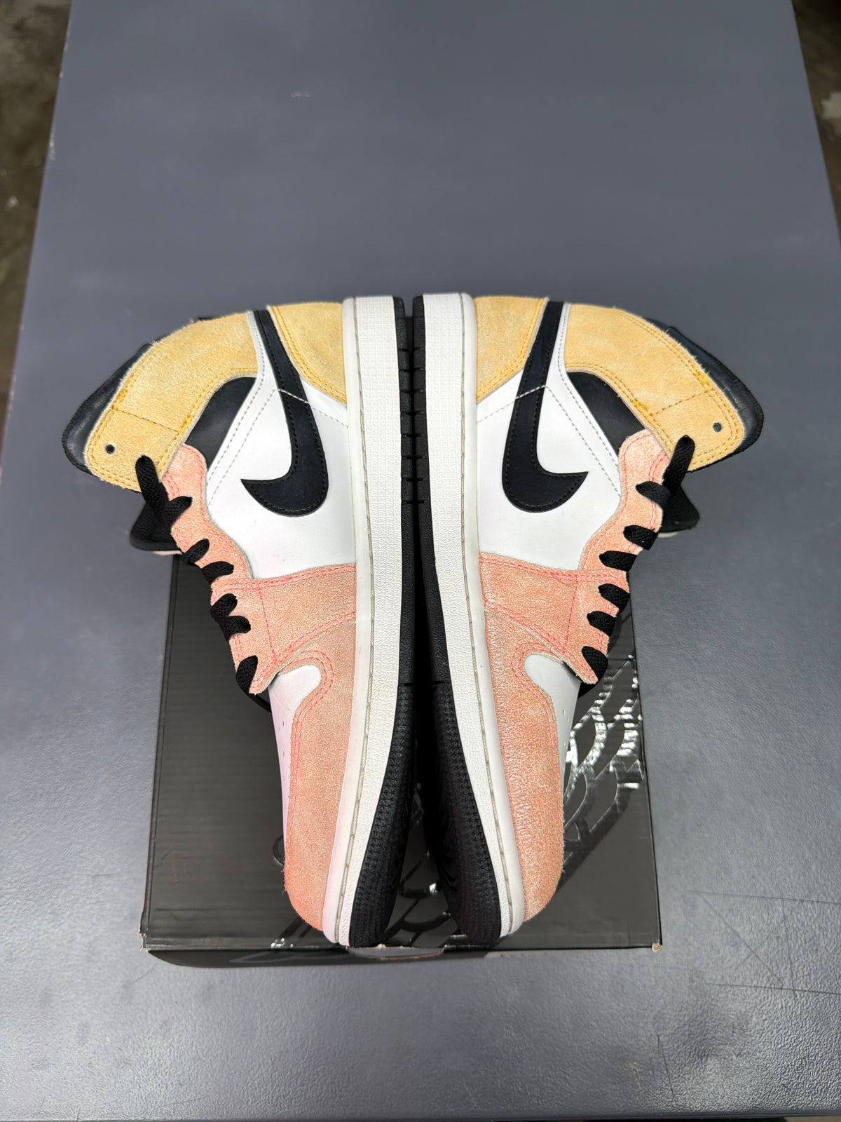 Jordan 1 Mid Se Flight Club - Men Size 8