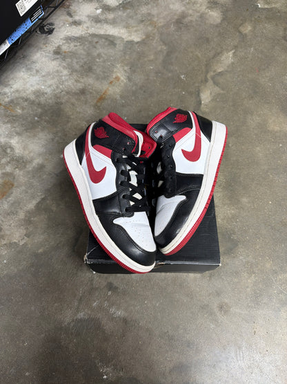Jordan 1 Mid Gym Red - Gs Size 4.5y