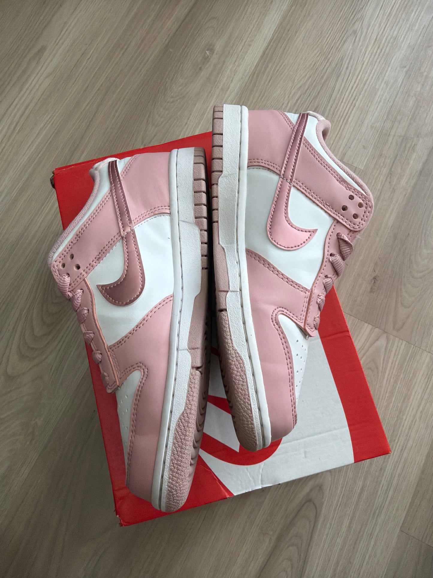 (5.5m) Nike Dunk Low Pink Velvet GS