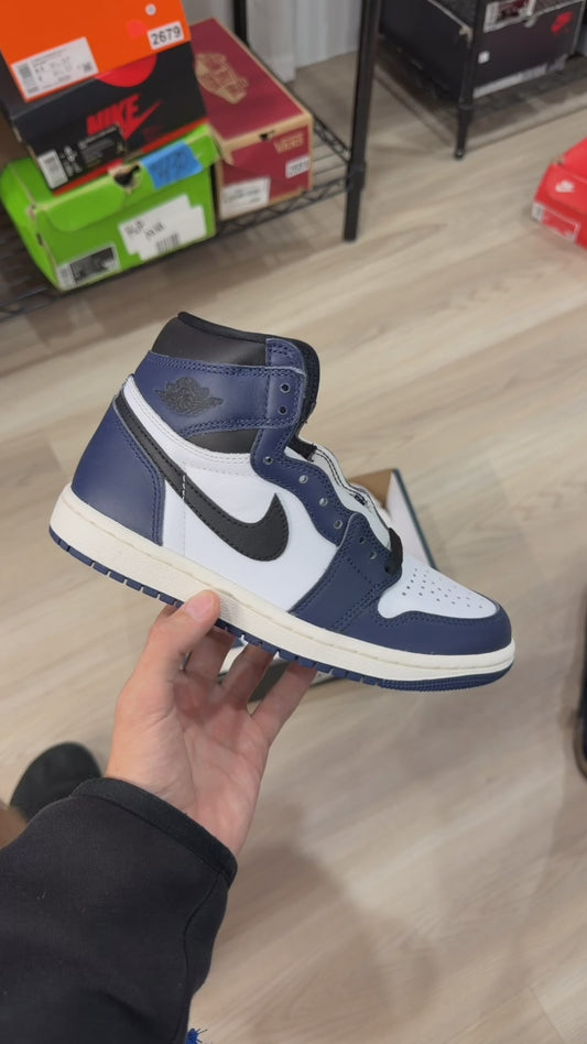 (4.5m) Jordan 1 Midnight Navy - DS